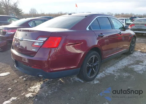 2015 Ford Police Interceptor z USA, uszkodzony, nr VIN 1FAHP2MK0FG109246